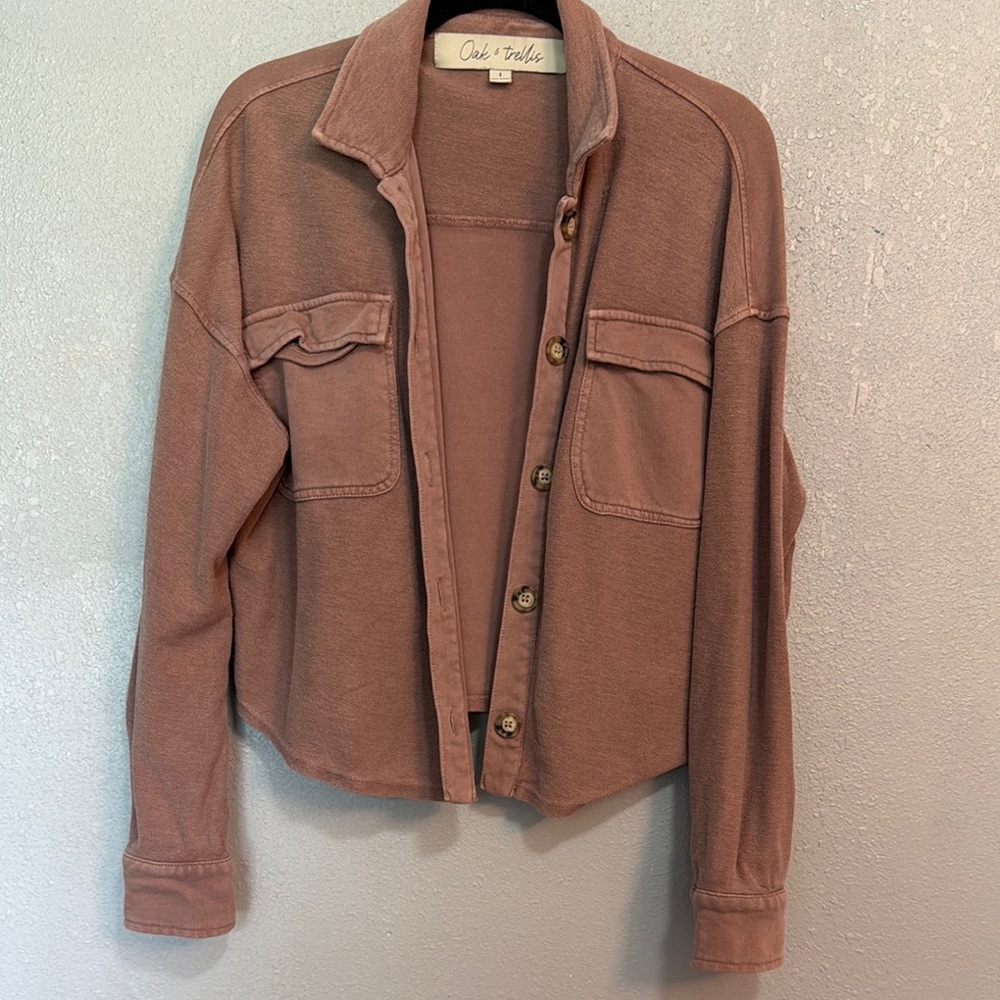 Oak & Trellis Button-Up Jacket in Pink